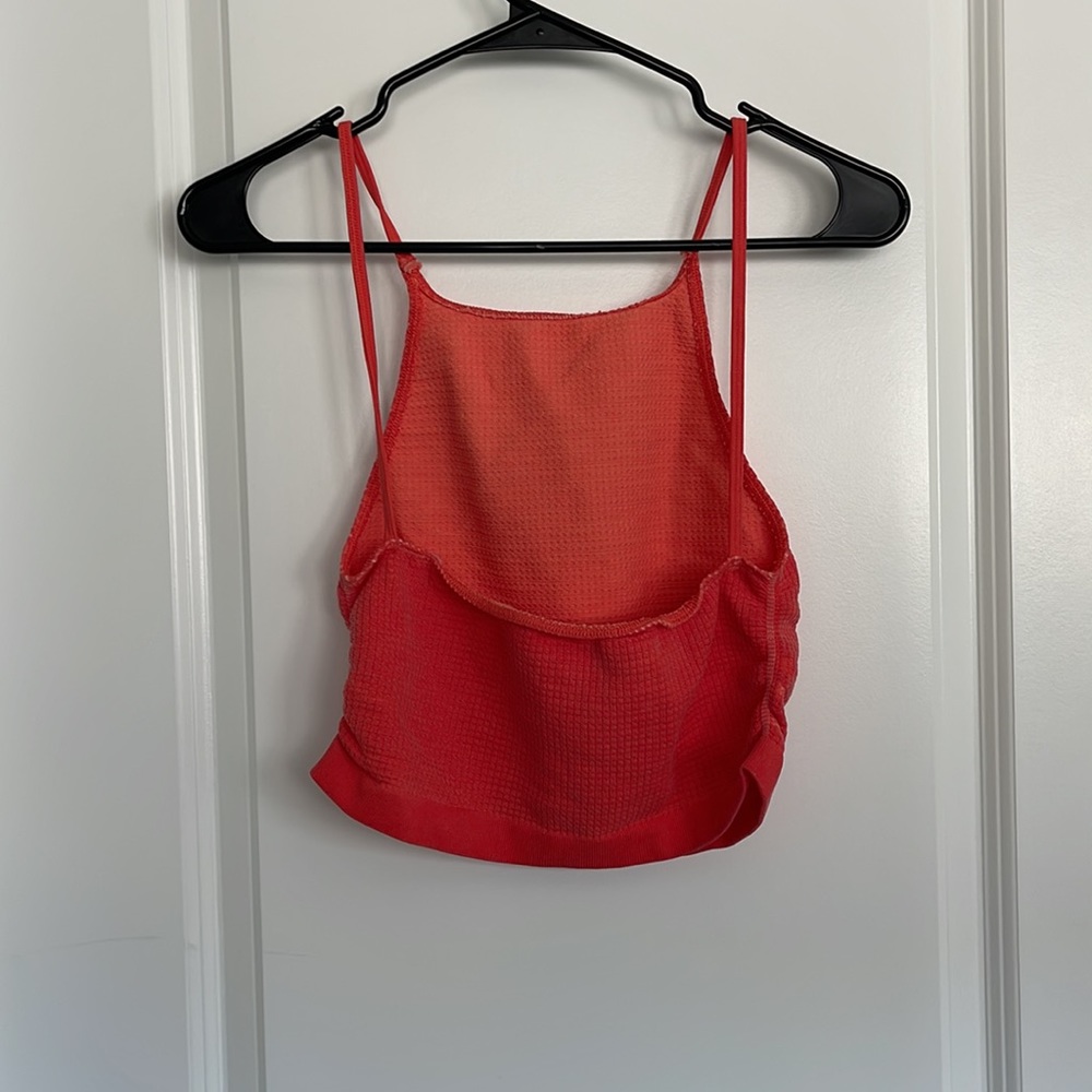 Crop Top - Picture 2 of 3
